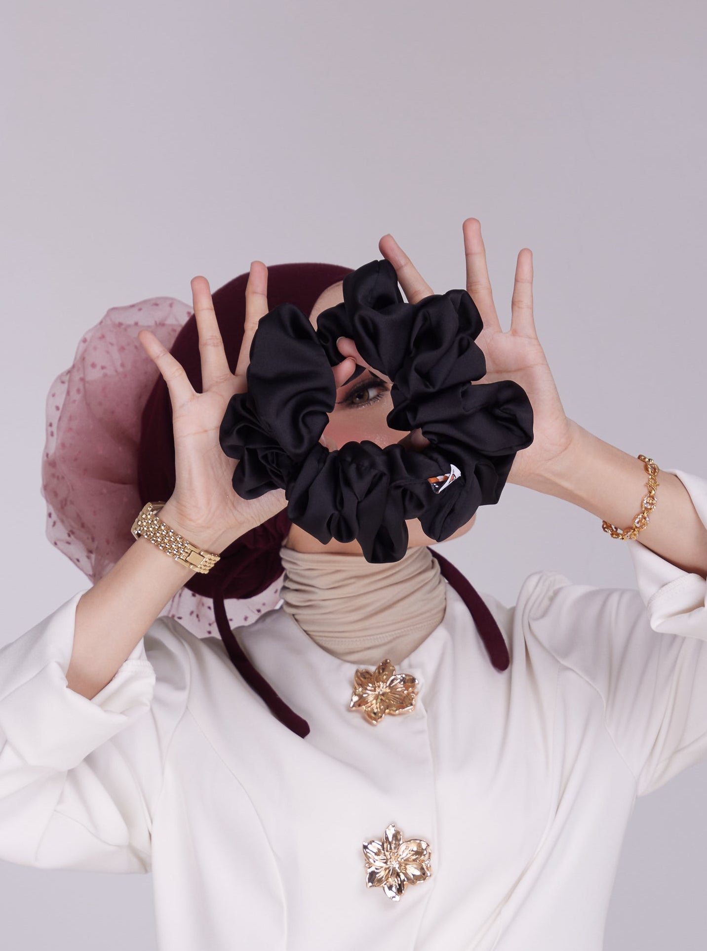 CEKUPALA POM POM SATIN MATTE