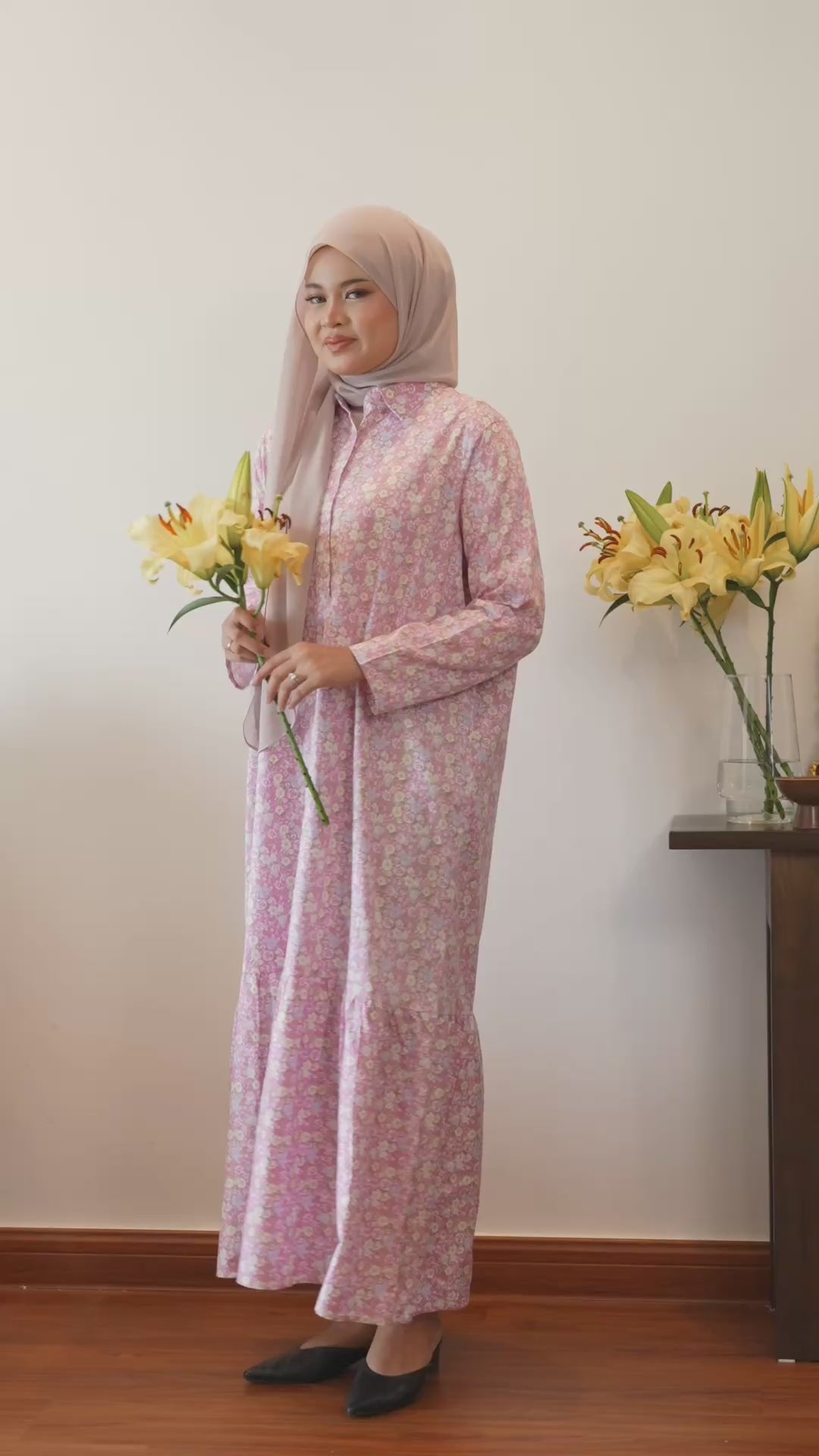 Cekupala Dress